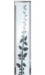 Sklo, biele s čiernym kvetinovým vzorom